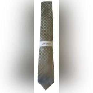 Calvin Klein Mens Gold Silver Geometric Classic Tie